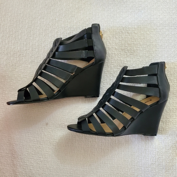 Just Fab Chasey gladiator style heels, NEW in box - Picture 2 of 6
